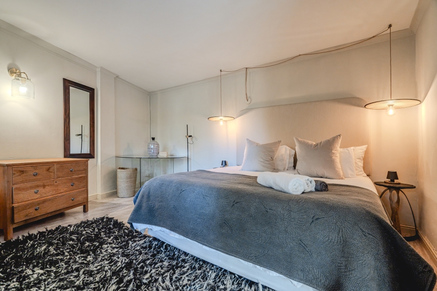 To Let 2 Bedroom Property for Rent in Camps Bay Western Cape